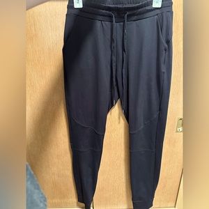 Large Buffbunny black jasmine joggers